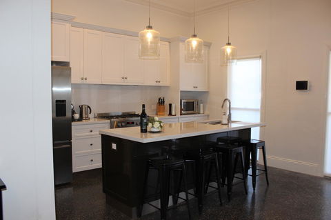 Barossa Bed & Breakfast - Goulburn Accommodation 4