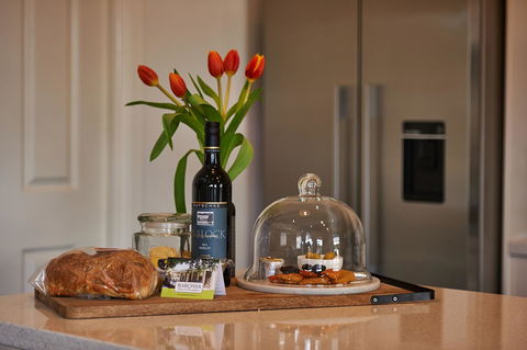 Barossa Bed & Breakfast - Goulburn Accommodation 8