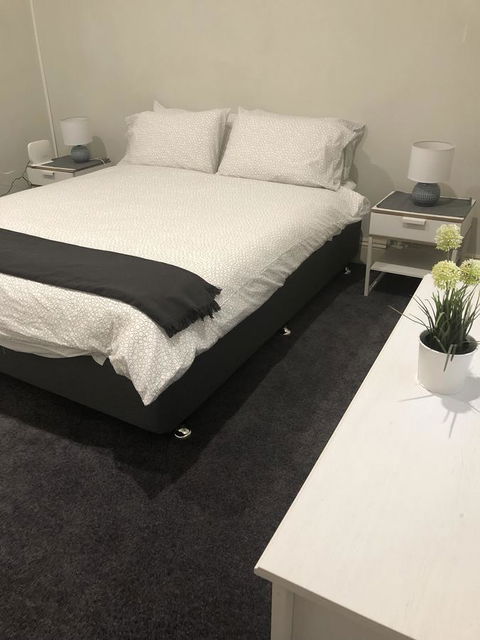 Olive\'s Cottage - Goulburn Accommodation 4