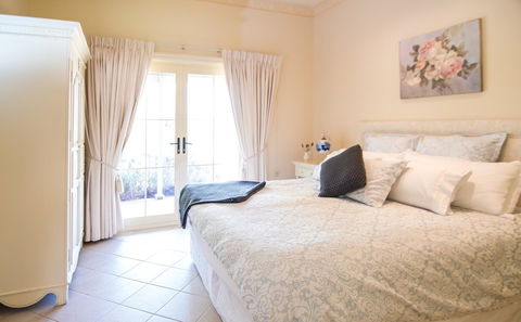 Barossa Vineyard Cottages - Goulburn Accommodation 31