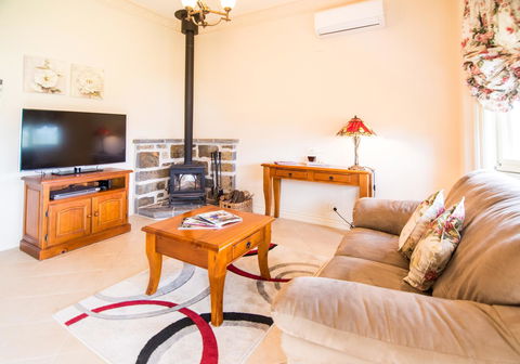 Barossa Vineyard Cottages - Goulburn Accommodation 34