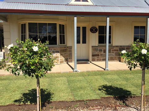 Barossa Vineyard Cottages - Goulburn Accommodation 44