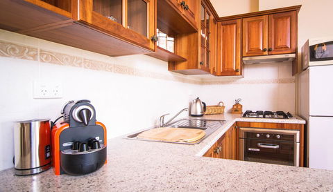 Barossa Vineyard Cottages - Goulburn Accommodation 35