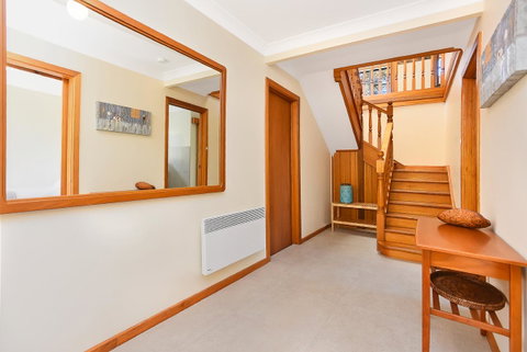Port Of Call - Port Willunga - C21 SouthCoast Holidays - Goulburn Accommodation 17