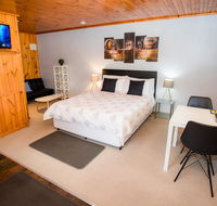 Seppelts View Cabins - Goulburn Accommodation