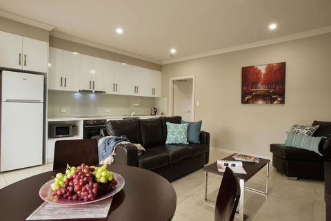 Renmark Holiday Apartments - Goulburn Accommodation 5