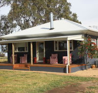 Rabbiters Hut - Goulburn Accommodation