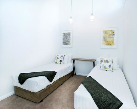 Loxton Courthouse Apartments - Goulburn Accommodation 10