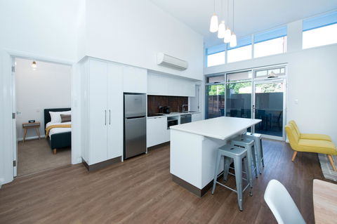 Loxton Courthouse Apartments - Goulburn Accommodation 8