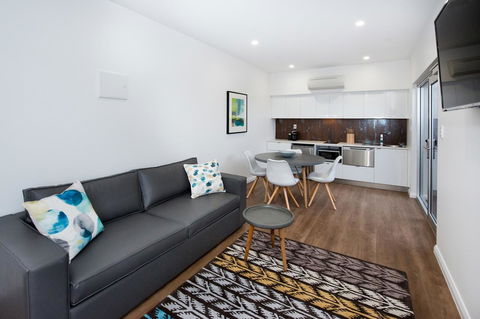 Loxton Courthouse Apartments - Goulburn Accommodation 3