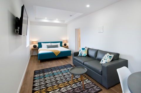 Loxton Courthouse Apartments - Goulburn Accommodation 1