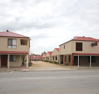 Port Vincent Motel  Apartments - Goulburn Accommodation