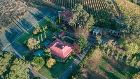 Vineyard Cottage BnB - Goulburn Accommodation 1