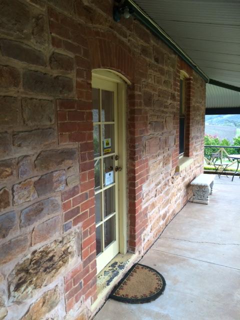 Vineyard Cottage BnB - Goulburn Accommodation 9