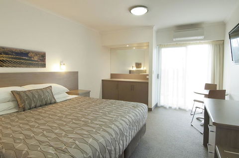 Loxton Community Hotel Motel - Goulburn Accommodation 20