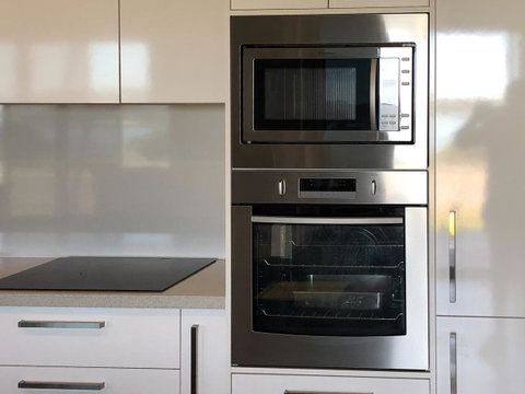 Beachview - Goulburn Accommodation 14
