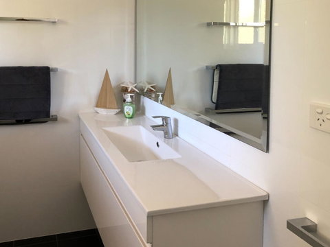 Beachview - Goulburn Accommodation 22
