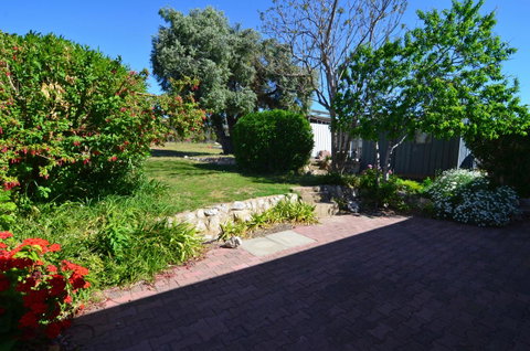 Beachview - Goulburn Accommodation 32