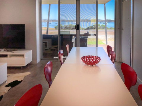 Beachview - Goulburn Accommodation 5