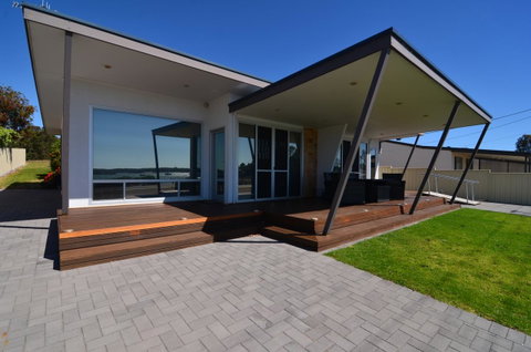 Beachview - Goulburn Accommodation 1
