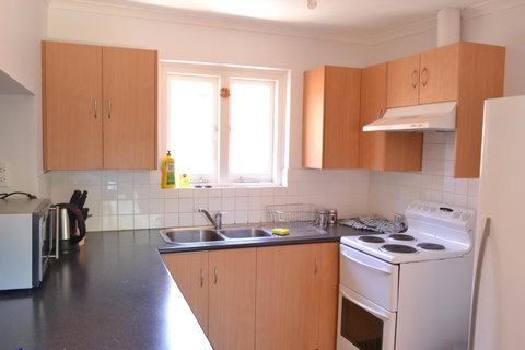Prospect Holiday House - Goulburn Accommodation 5