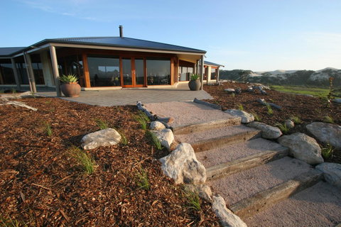 Almonta Park Lodge - Goulburn Accommodation 2