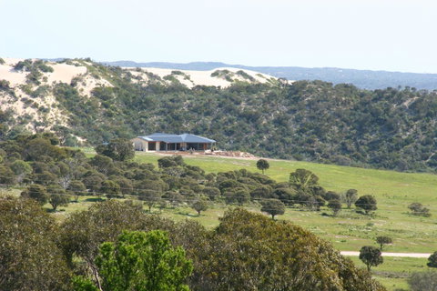 Almonta Park Lodge - Goulburn Accommodation 0