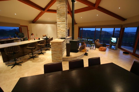 Almonta Park Lodge - Goulburn Accommodation 4