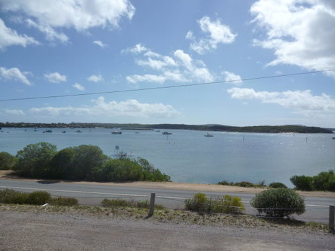 Seascape - Goulburn Accommodation 19