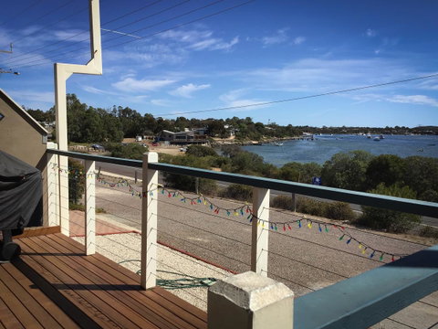 Seascape - Goulburn Accommodation 20