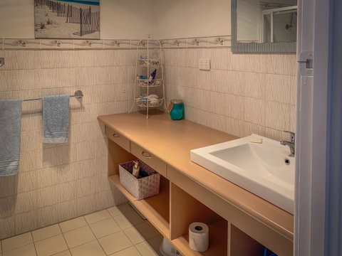 Seascape - Goulburn Accommodation 14