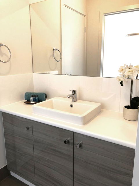 Villa Canto - Goulburn Accommodation 13