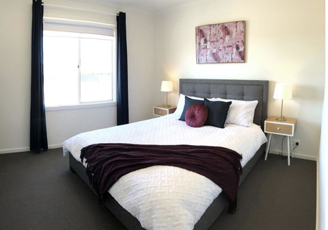 Villa Canto - Goulburn Accommodation 12