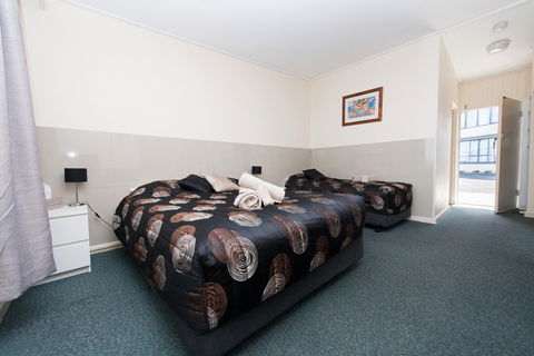 Blue Lake Motel - Goulburn Accommodation 11