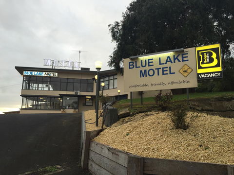 Blue Lake Motel - Goulburn Accommodation 0