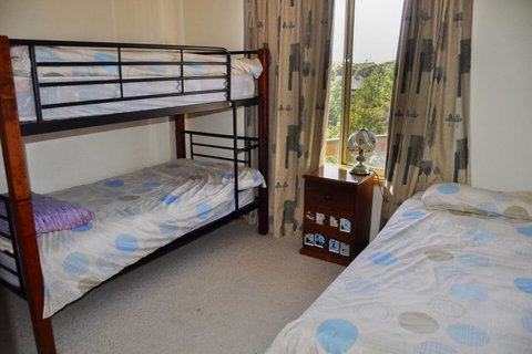 Baywatch - Goulburn Accommodation 4