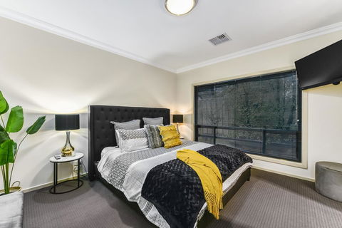 Accommodation On Lansell 2 - Goulburn Accommodation 1