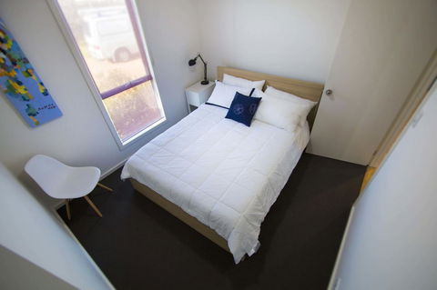 Villa Serra - Goulburn Accommodation 9