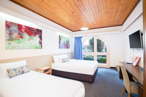 Nightcap At Federal Hotel Mt Gambier - Goulburn Accommodation 0