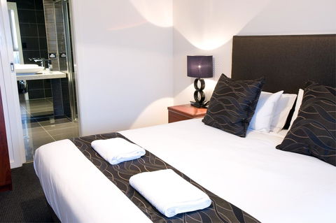 The Commodore - Goulburn Accommodation 29