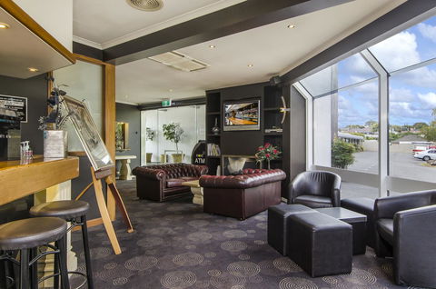 The Commodore - Goulburn Accommodation 3