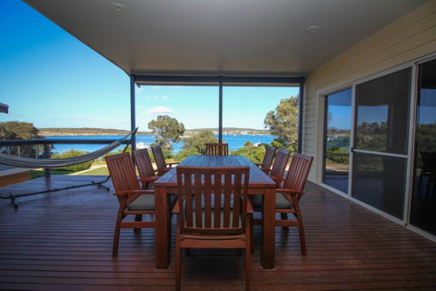 Waterfront On Osprey - Goulburn Accommodation 12