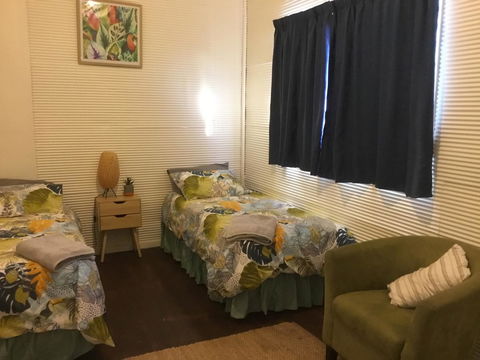 35 Trevena Road - Goulburn Accommodation 2