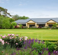 The Barn Accommodation - Goulburn Accommodation