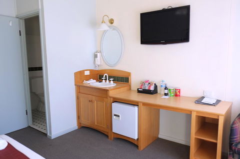 Berri Hotel - Goulburn Accommodation 28