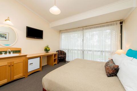 Berri Hotel - Goulburn Accommodation 35