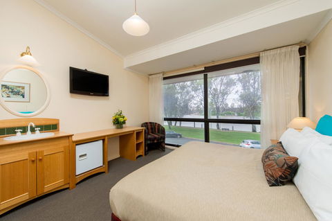 Berri Hotel - Goulburn Accommodation 37