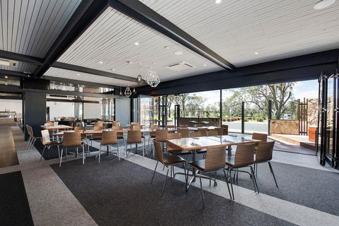 Berri Hotel - Goulburn Accommodation 12