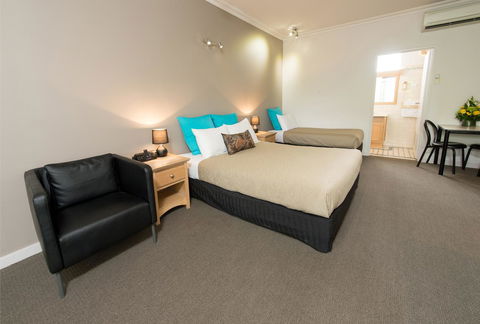Berri Hotel - Goulburn Accommodation 42