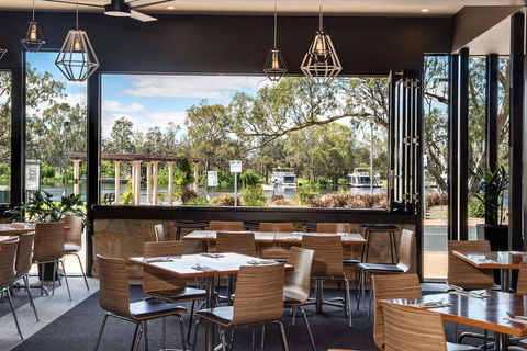 Berri Hotel - Goulburn Accommodation 9